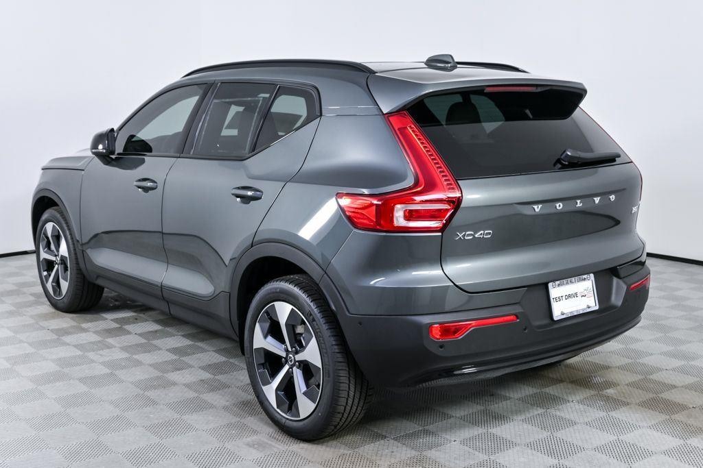 New 2026 Volvo XC40 B5 Plus SUV