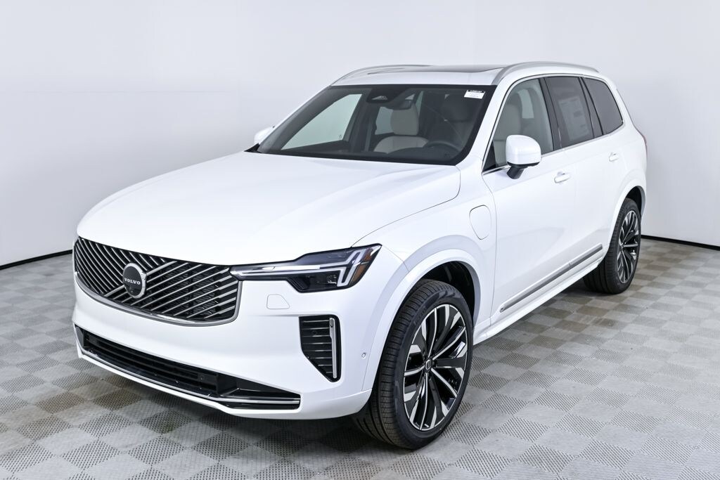 New 2026 Volvo XC90 plug-in hybrid T8 Plus 7-Seater SUV