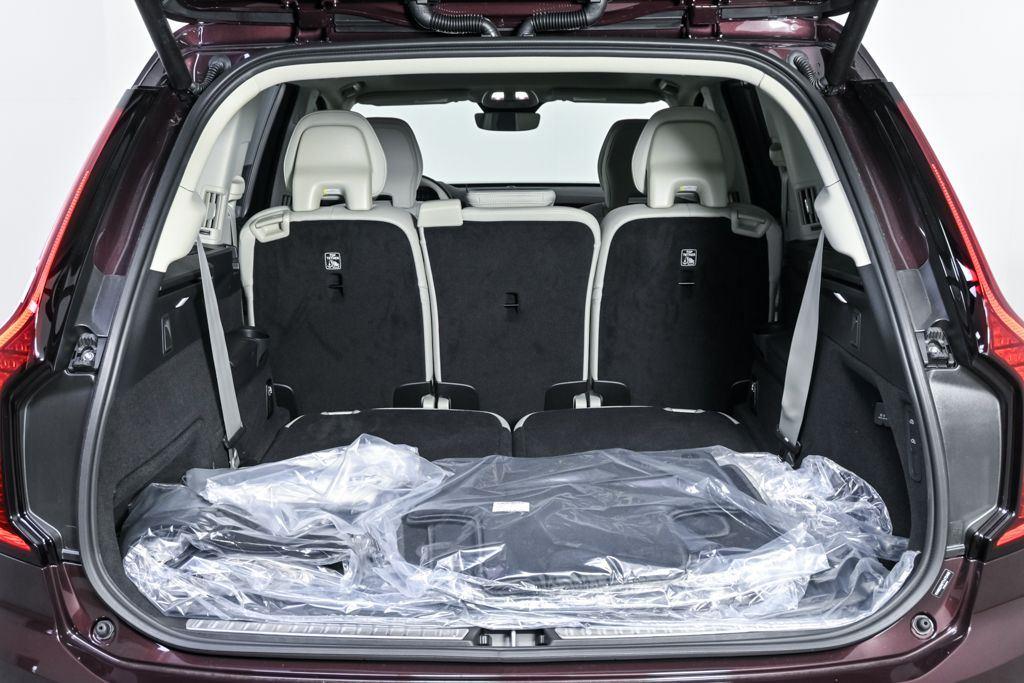 2026 Volvo XC90 Ultra - Photo 30
