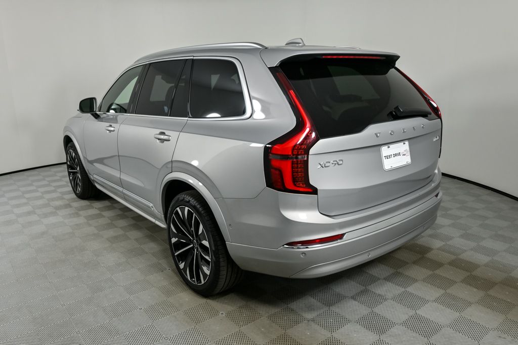 2025 Volvo XC90 Plus photo 3