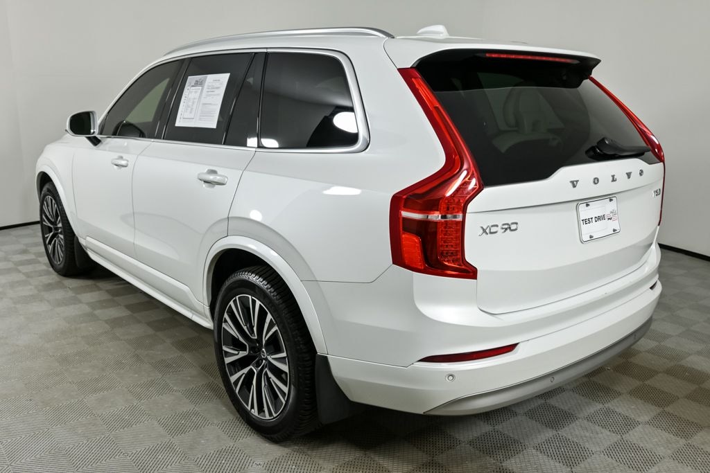 Certified 2022 Volvo XC90 T6 AWD Momentum 7 Seater SUV