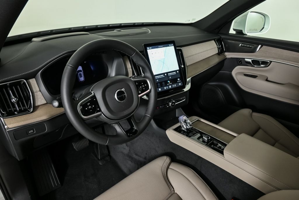 New 2026 Volvo XC90 B6 Ultra 7-Seater SUV