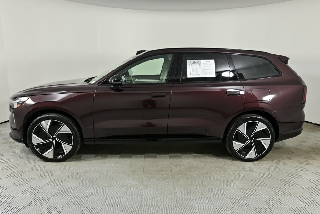 Certified 2025 Volvo EX90 Twin Motor Ultra 7-Seater SUV