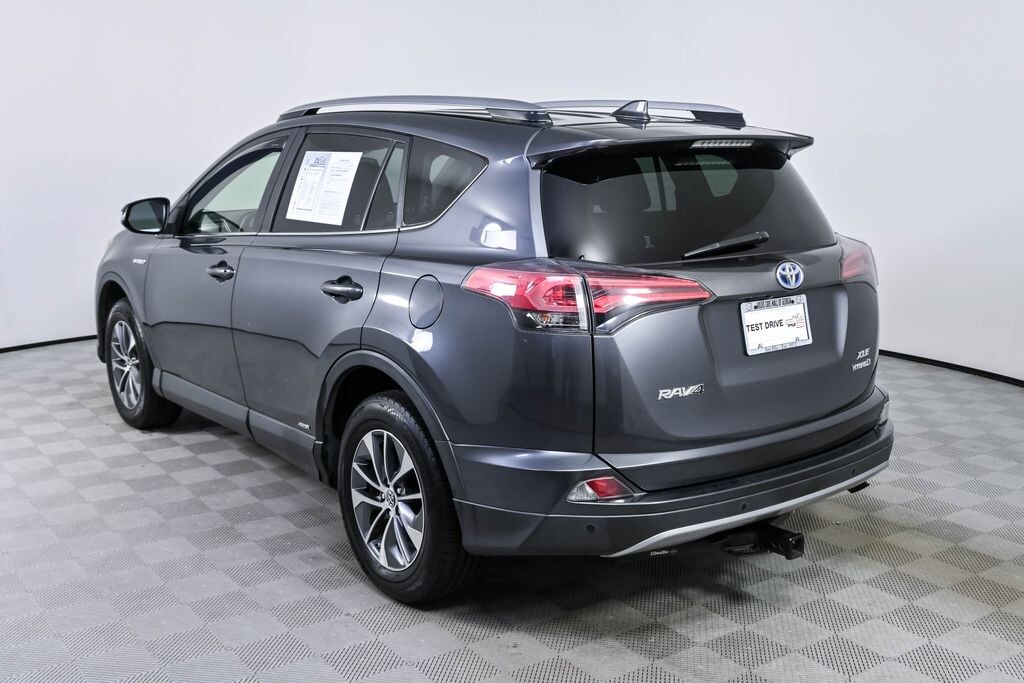 Used 2018 Toyota RAV4 Hybrid XLE SUV