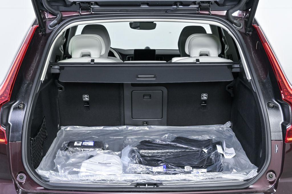 2026 Volvo XC60 Ultra - Photo 30