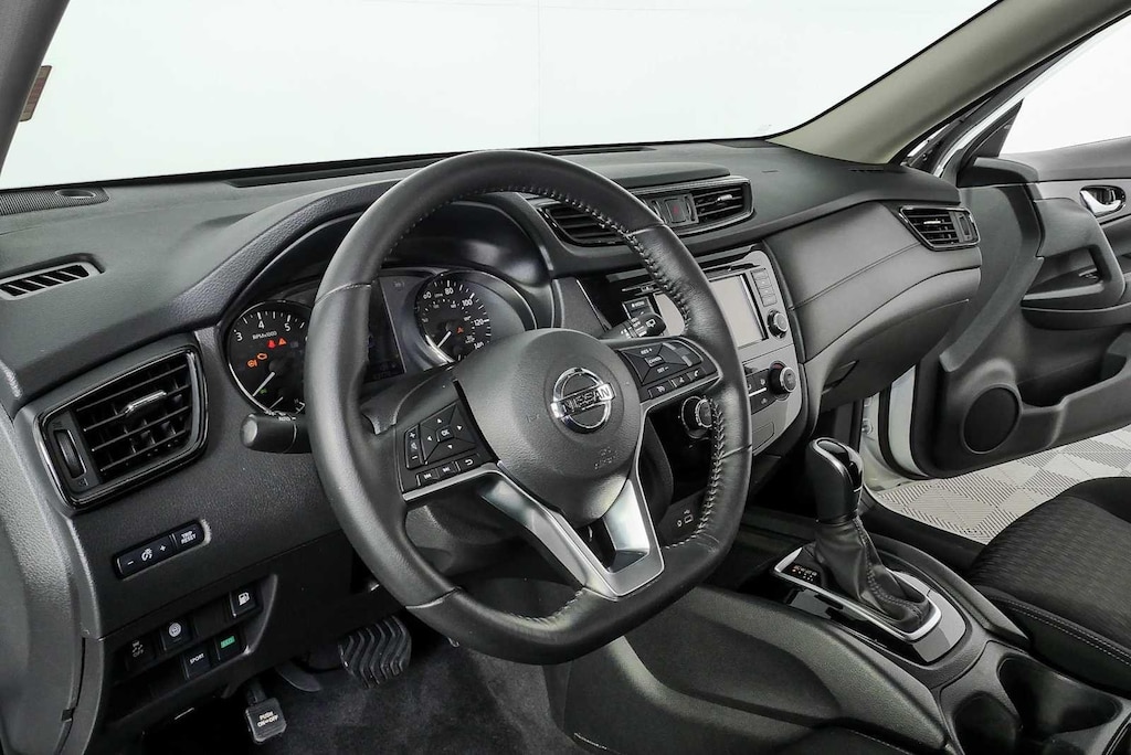 Used 2020 Nissan Rogue S SUV