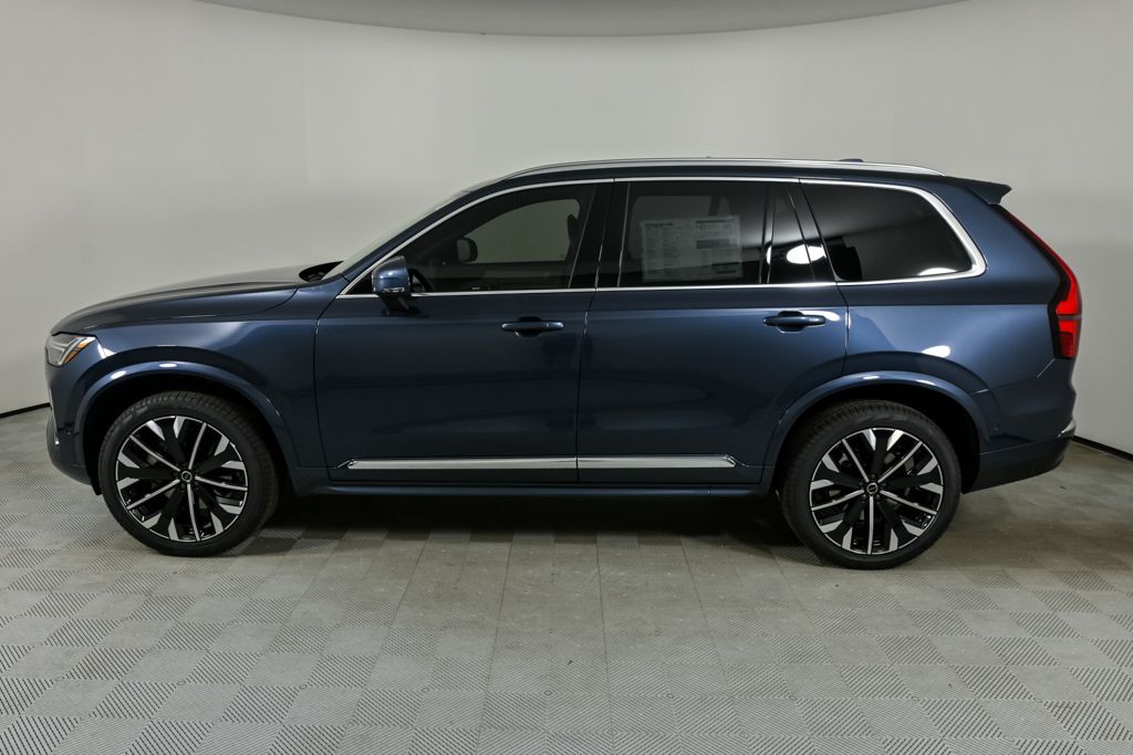 2026 Volvo XC90 Plus photo 2
