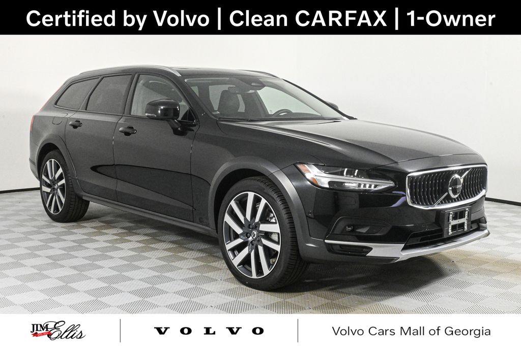 2023 Volvo V90 Cross Country