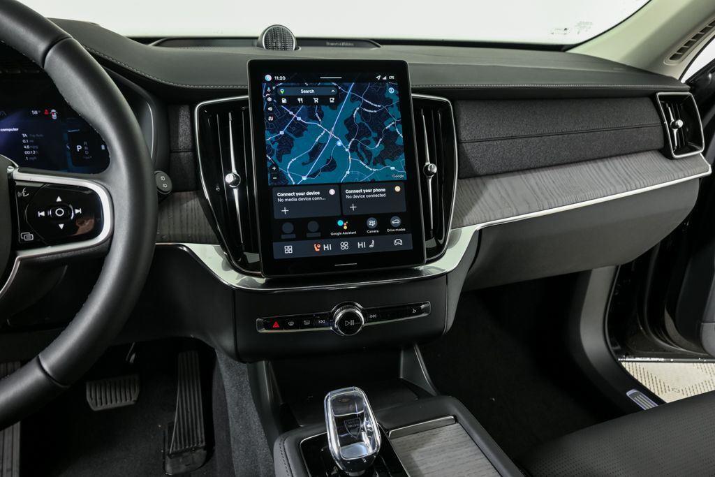 2026 Volvo XC90 Ultra - Photo 13