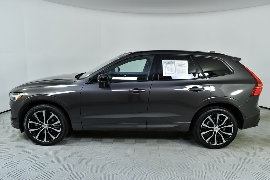 Used 2023 Volvo XC60 B5 AWD Plus Dark SUV