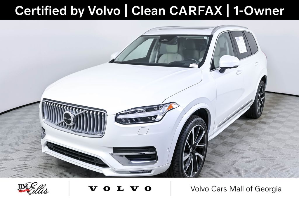 2023 Volvo XC90 B5 Plus 4WD's photo