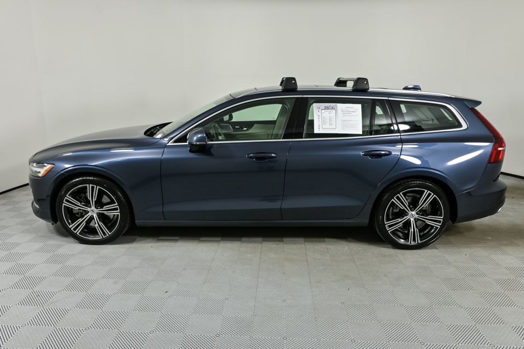 2019 Volvo V60 T6 Inscription photo 2