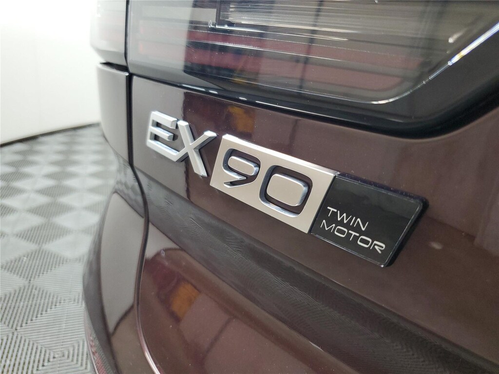 Used 2025 Volvo EX90 Twin Motor Performance Ultra 7-Seater SUV