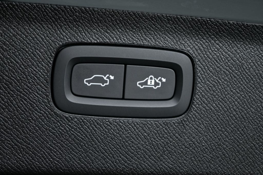 2026 Volvo XC90 Ultra - Photo 33