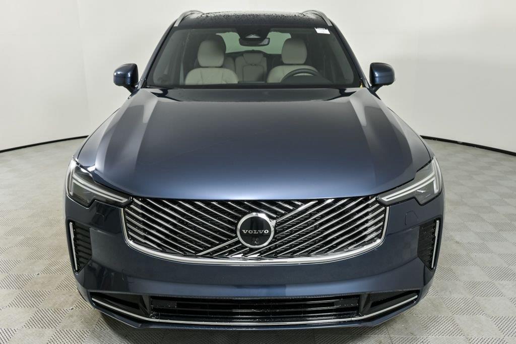 2026 Volvo XC90 Plus - Photo 38