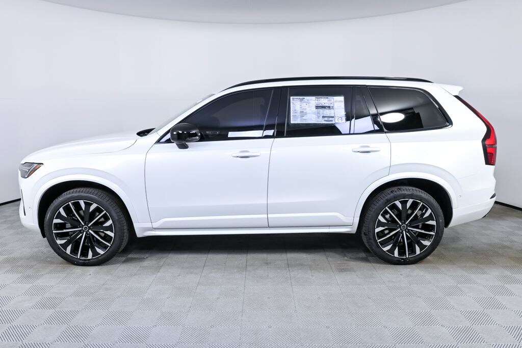 New 2026 Volvo XC90 B6 Ultra Dark Theme 7-Seater SUV