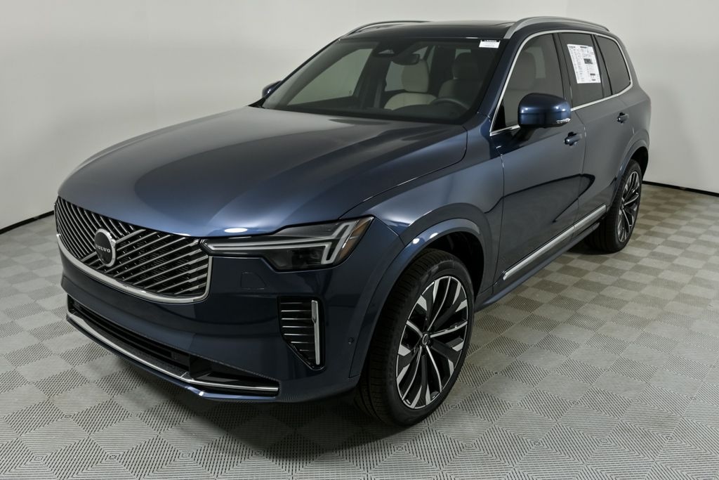 New 2026 Volvo XC90 B6 Plus 7-Seater SUV