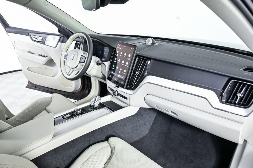 2026 Volvo XC60 Ultra - Photo 24