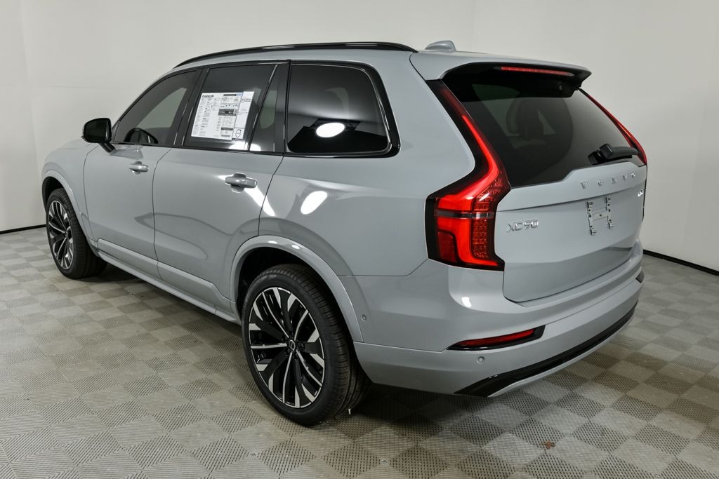 New 2026 Volvo XC90 B6 Ultra Dark Theme 6-Seater SUV