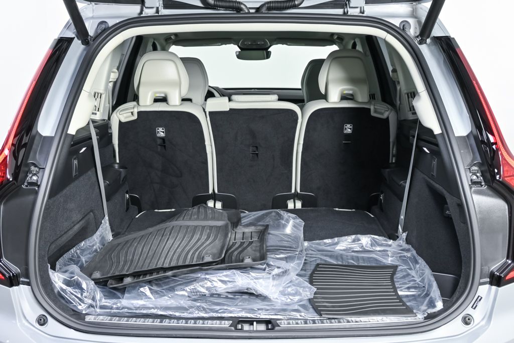 2026 Volvo XC90 Ultra - Photo 34