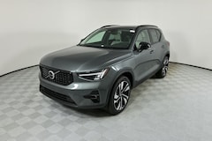 2026 Volvo XC40 B4 Plus SUV