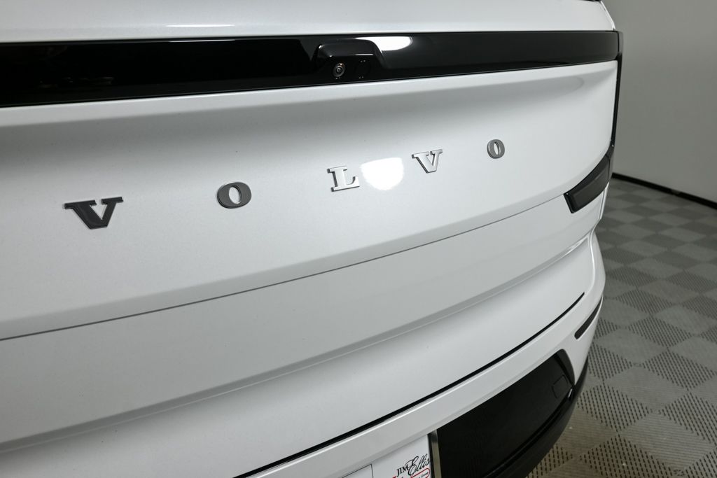 2025 Volvo EX90 Plus - Photo 38