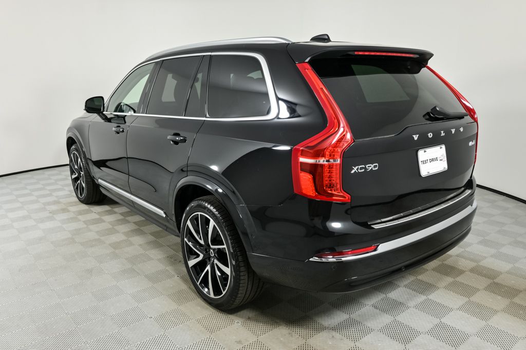 2024 Volvo XC90 Ultimate photo 3