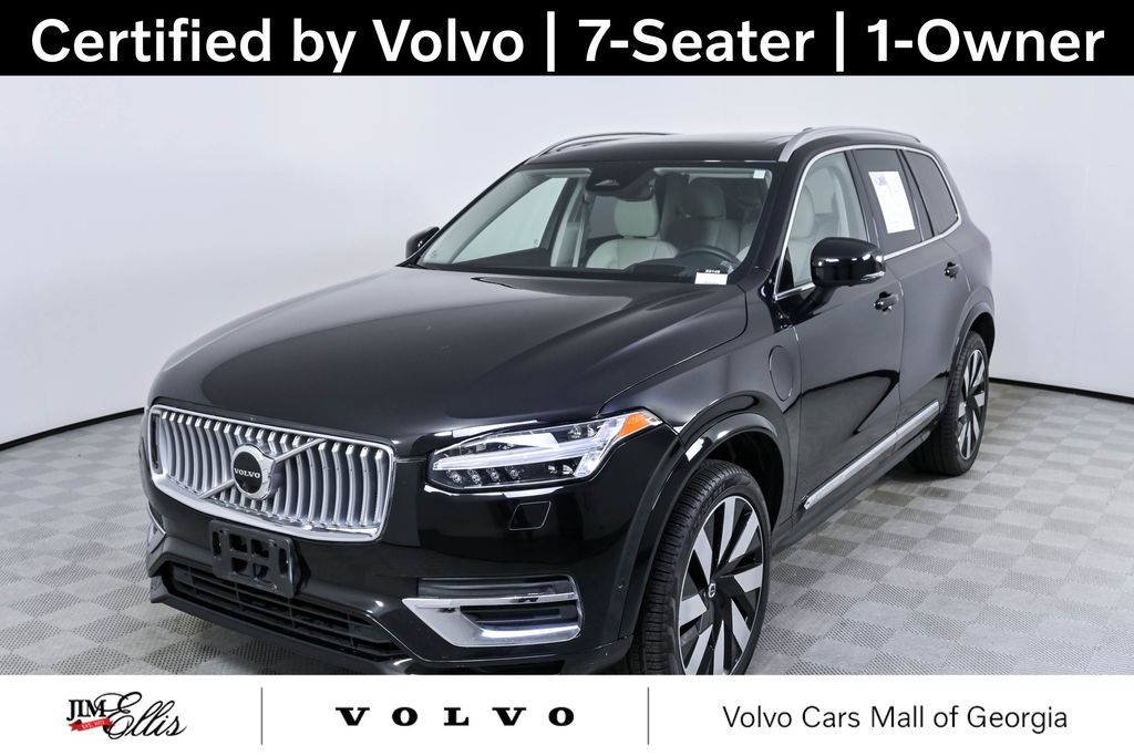 2023 Volvo XC90 T8 Recharge Ultimate Bright Theme 4WD's photo