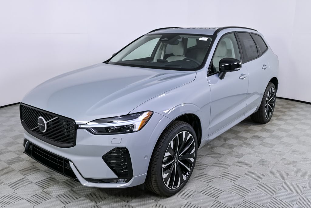 2026 Volvo XC60 Ultra's photo