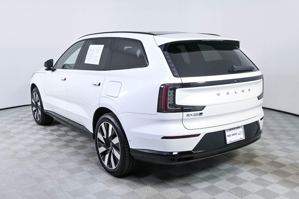 Certified 2025 Volvo EX90 Twin Motor Plus 7-Seater SUV