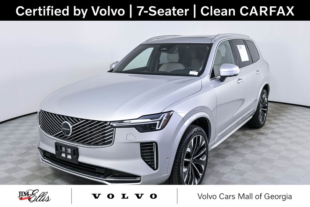 2025 Volvo XC90 B5 Plus Bright 4WD's photo