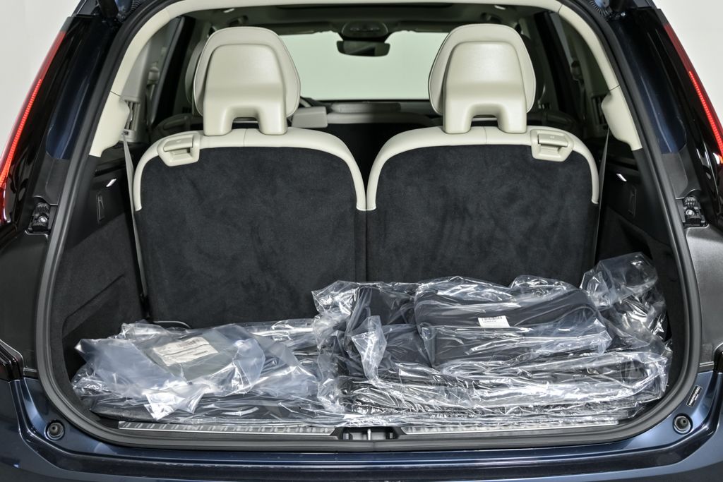 2026 Volvo XC90 Ultra - Photo 32