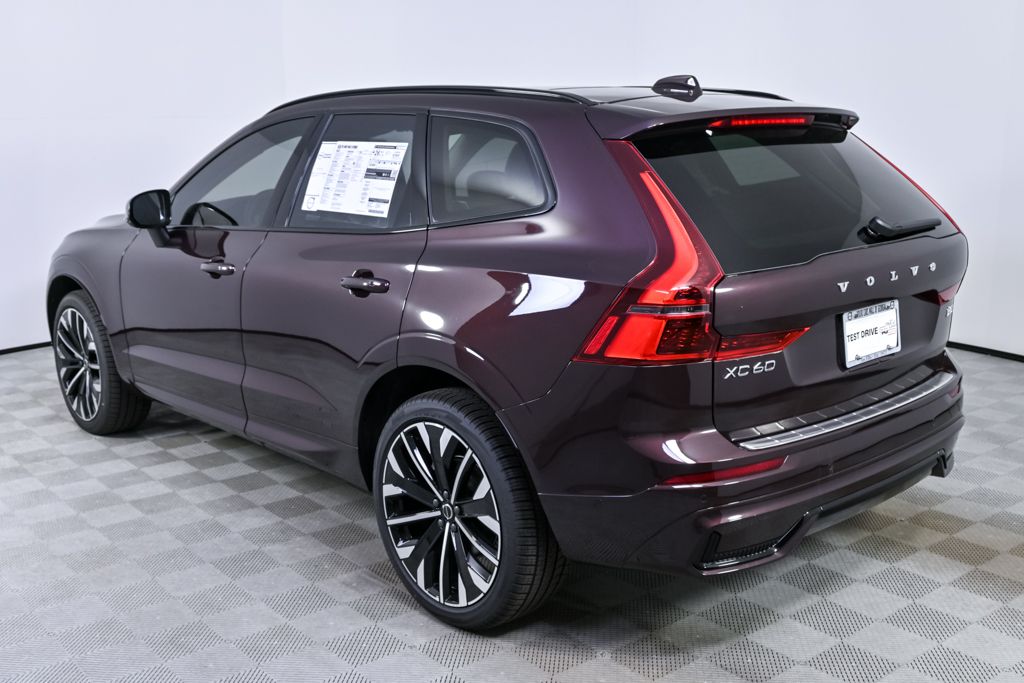 2026 Volvo XC60 Ultra - Photo 3