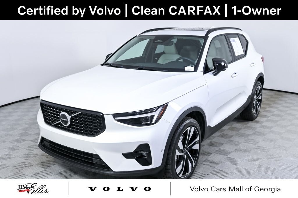 Certified 2025 Volvo XC40 B5 Plus Dark Theme SUV