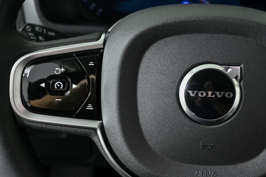2026 Volvo XC90 Ultra - Photo 10
