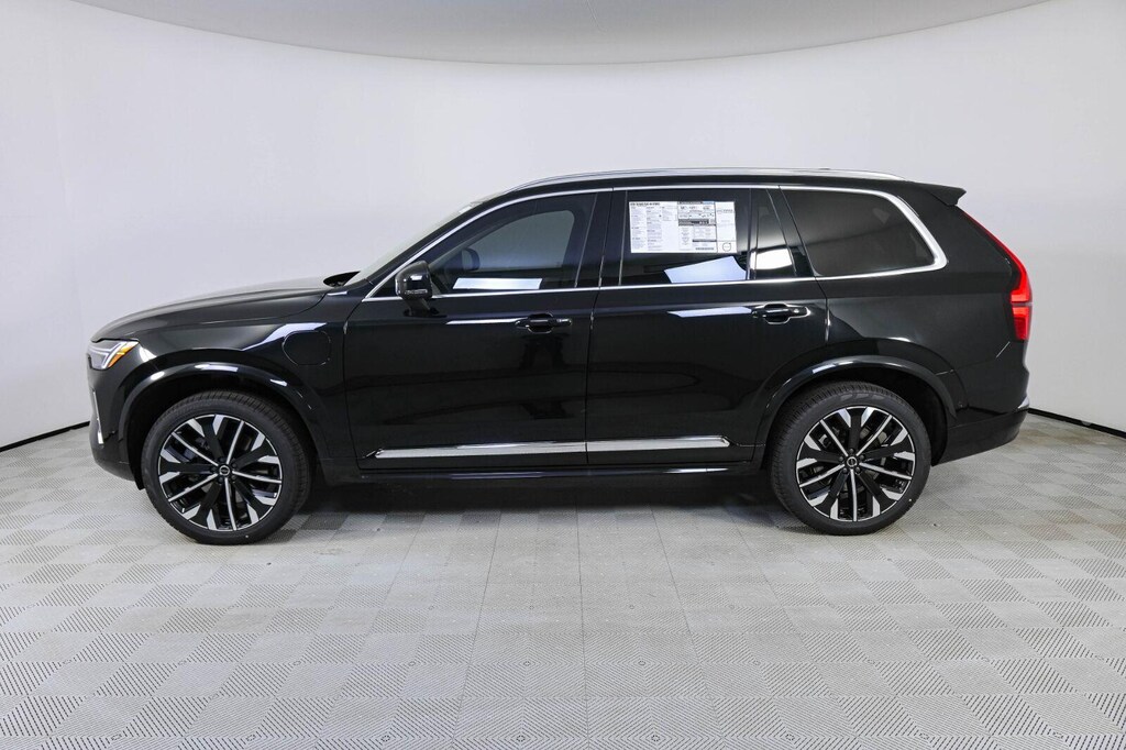 New 2026 Volvo XC90 plug-in hybrid T8 Plus 7-Seater SUV