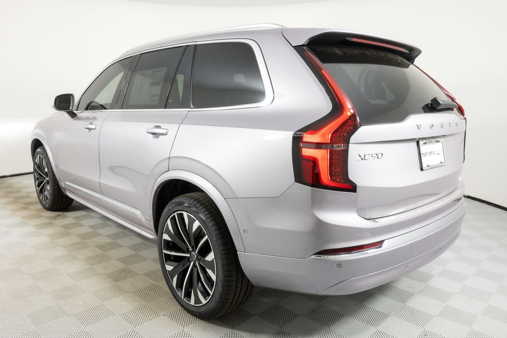 2026 Volvo XC90 Plus - Photo 10