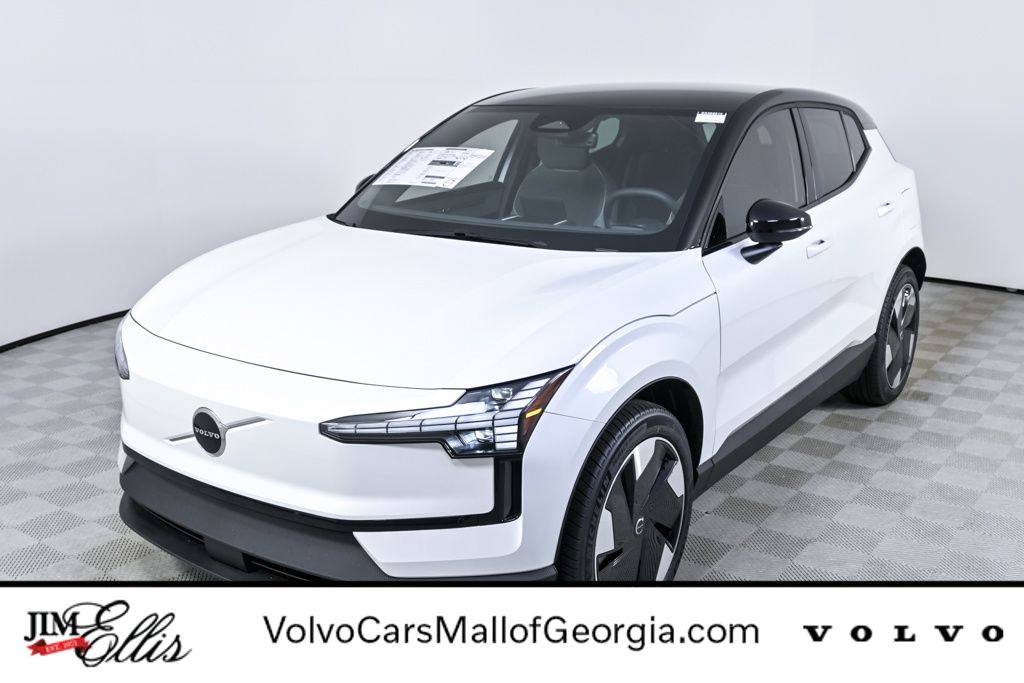2026 Volvo EX30 Twin Motor Performance Plus's photo