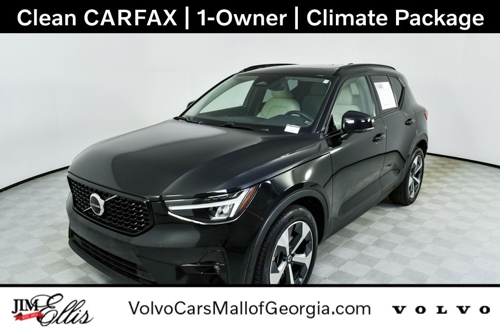 Used 2023 Volvo XC40 B5 AWD Ultimate Dark SUV