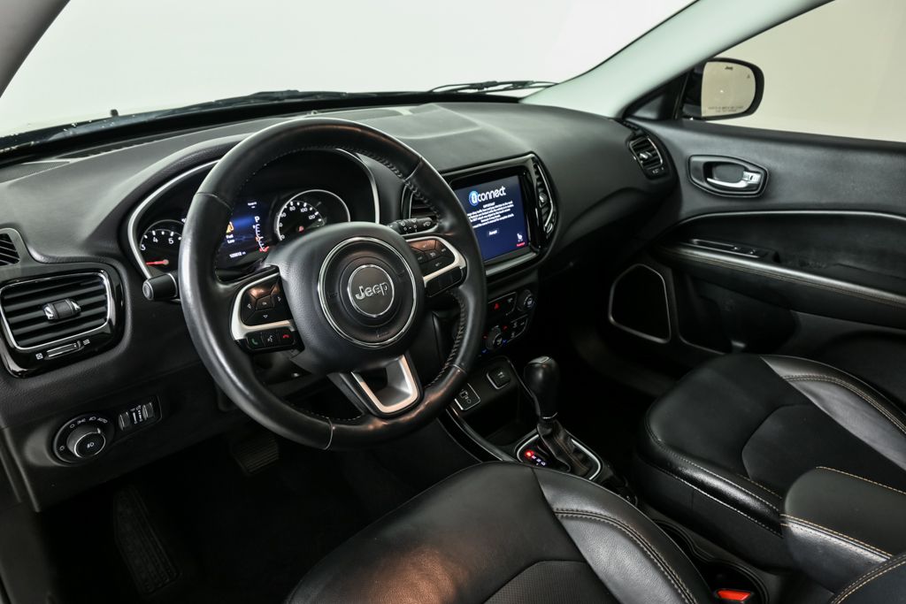 2018 Jeep Compass Limited photo 3