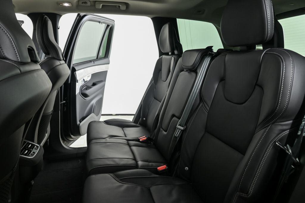 2026 Volvo XC90 Ultra - Photo 22
