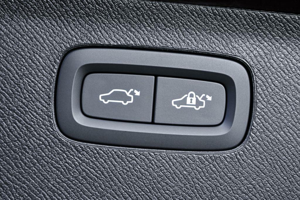 2026 Volvo XC90 Ultra - Photo 32