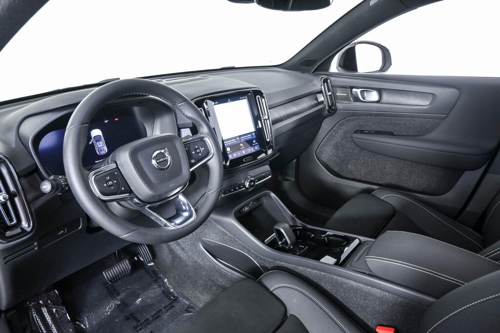 Certified 2023 Volvo C40 Recharge Pure Electric Twin Ultimate SUV