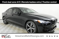 2025 Volvo S60 B5 Plus Sedan