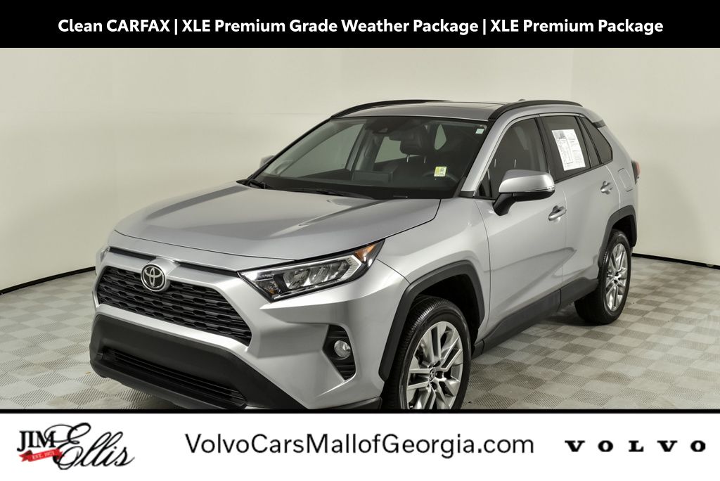 2021 Toyota RAV4 XLE Premium's photo