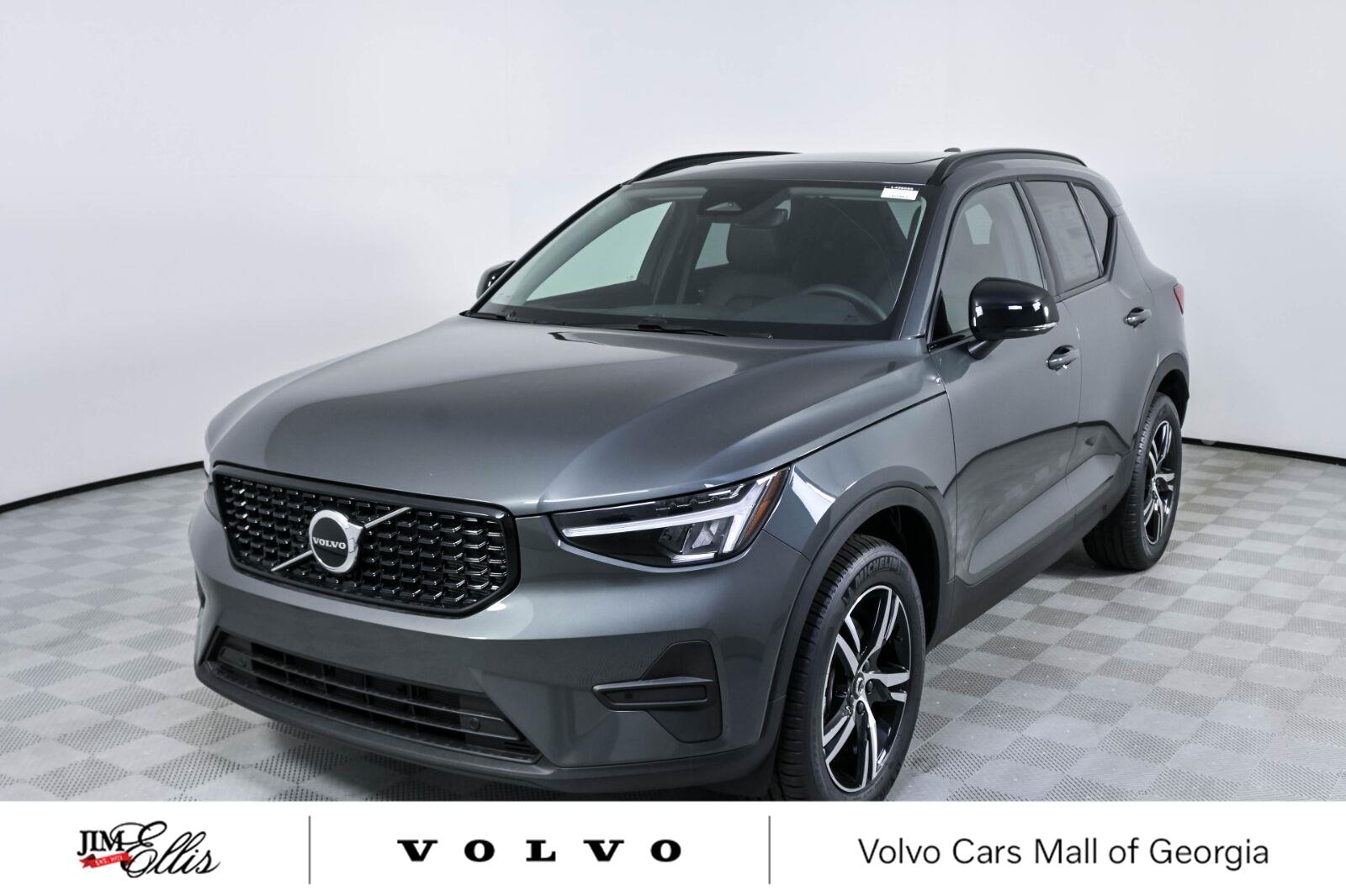 2026 Volvo XC40