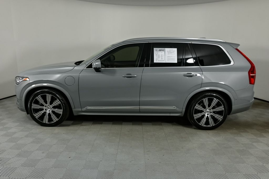Certified 2024 Volvo XC90 plug-in hybrid T8 Ultimate Bright 7-Seater SUV