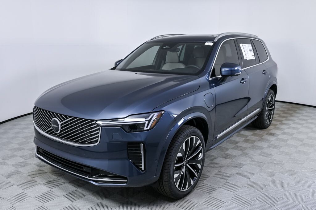 New 2026 Volvo XC90 plug-in hybrid T8 Plus 7-Seater SUV