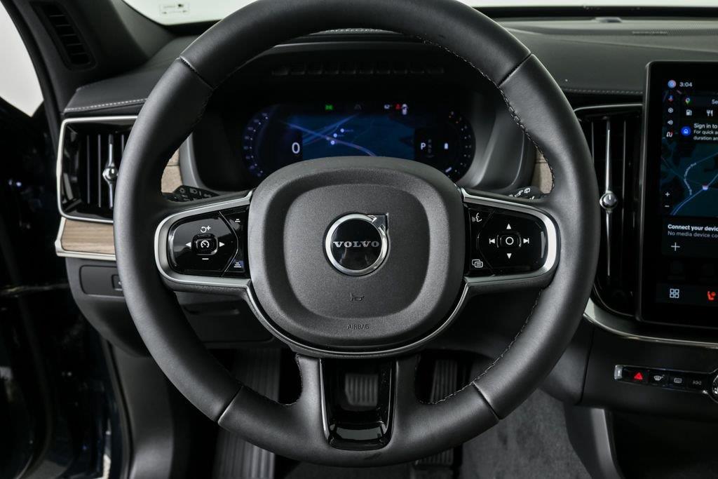 2026 Volvo XC90 Plus - Photo 11