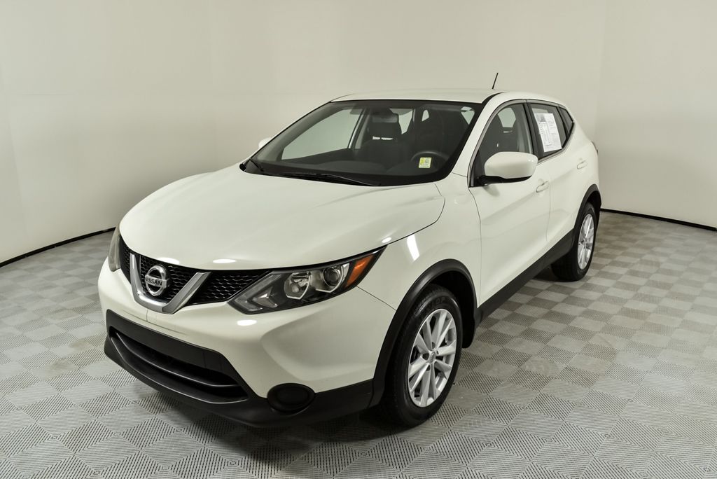 2017 Nissan Rogue Sport S